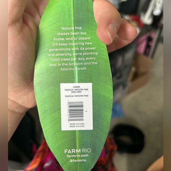 Farm Rio skirt - Picture 3 of 3